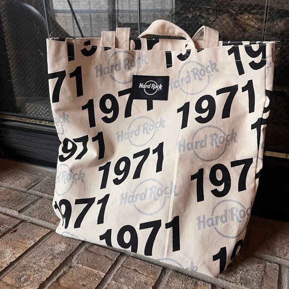 Hard Rock Cafe Bags Hard Rock Cafe Tote Bag 971 Logo New Poshmark